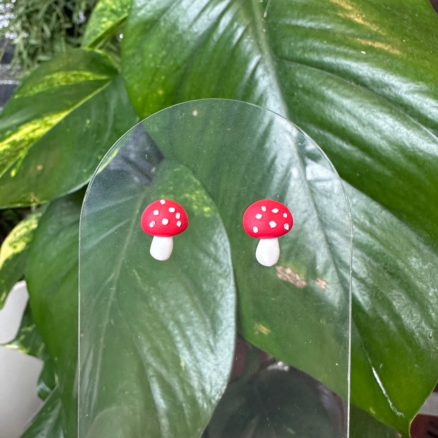 Be Pretty Me Clay Stud Earrings