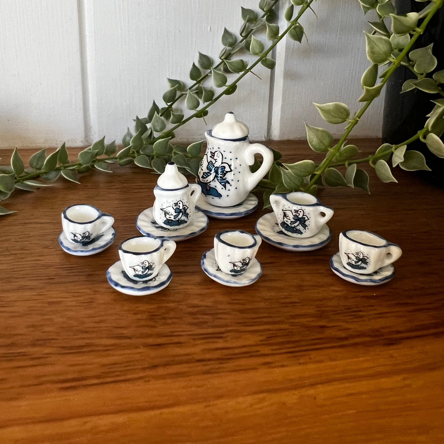 Tiny Tea Set