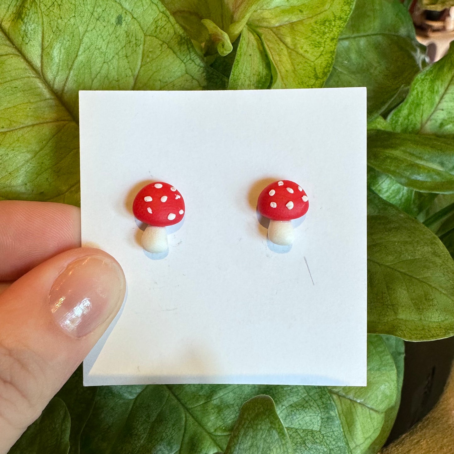 Be Pretty Me Clay Stud Earrings